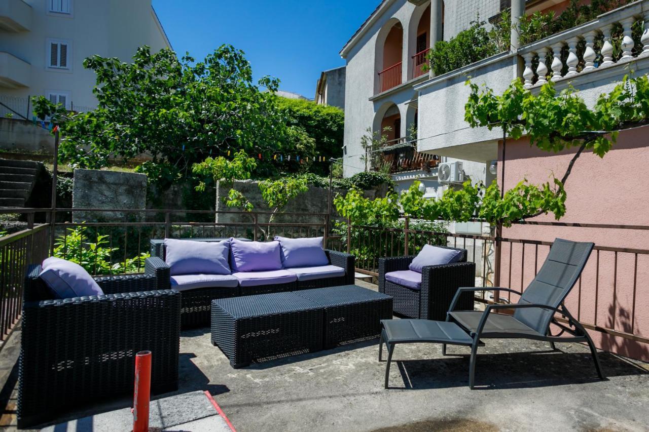 Oliva Apartment Vrbnik Ngoại thất bức ảnh